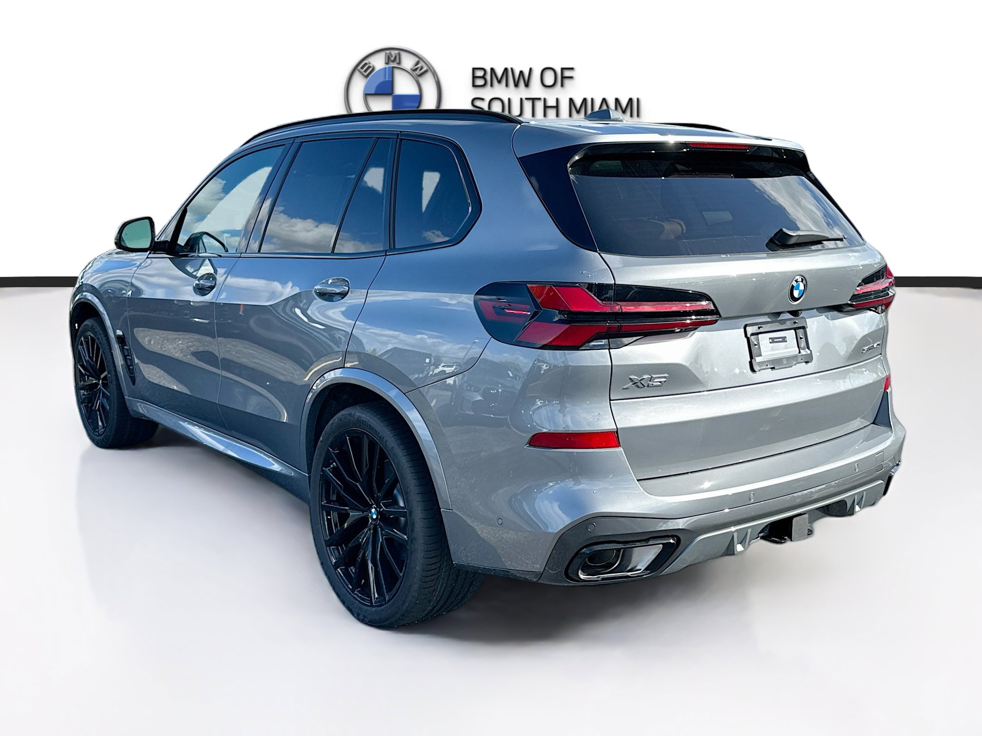 New 2026 BMW X5 sDrive40i w/ M Sport Package image 4