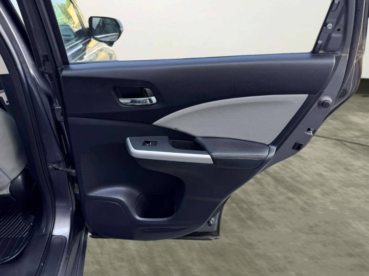Used 2016 Honda CR-V Touring image 21
