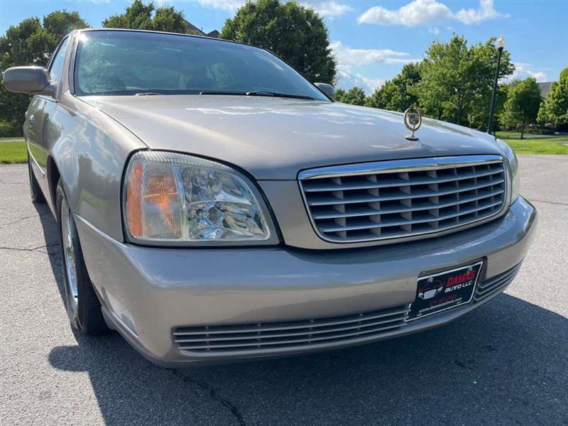 Used 2003 Cadillac De Ville w/ Comfort & Convenience Package FWD image 48