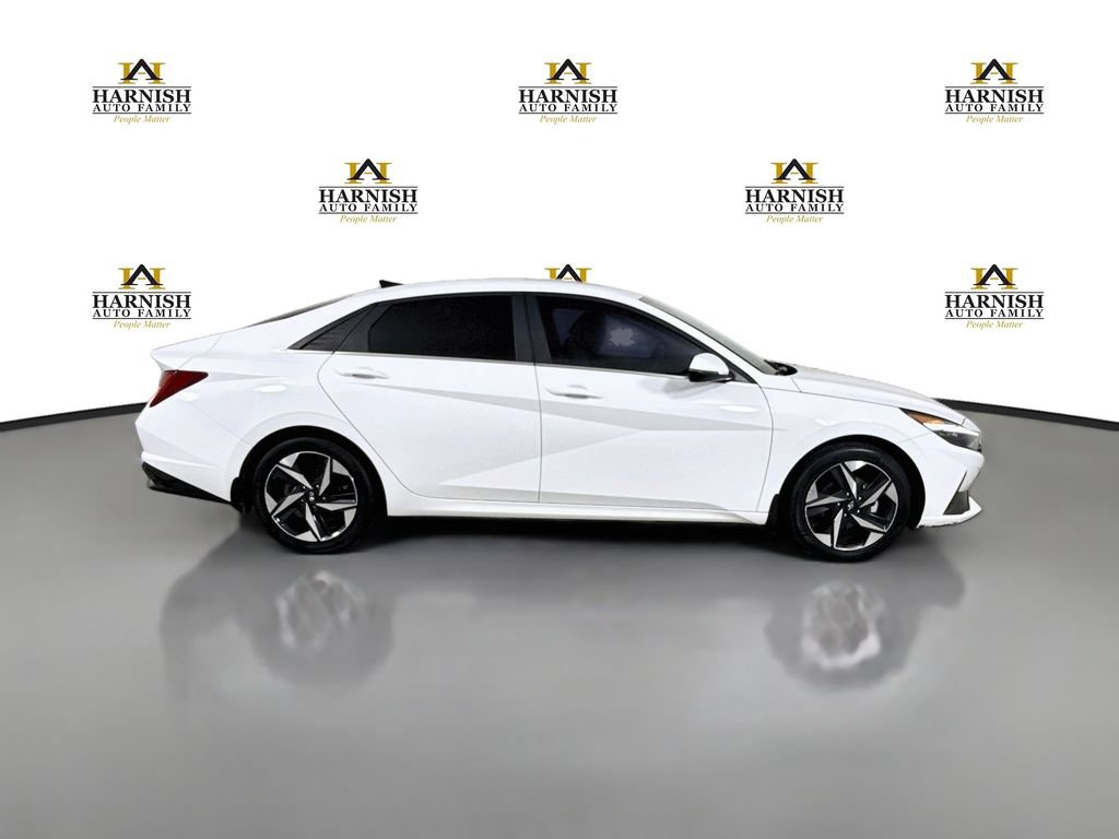 Used 2023 Hyundai Elantra Limited FWD image 8