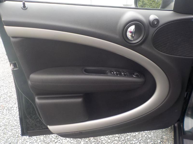 Used 2014 MINI Cooper Countryman image 9