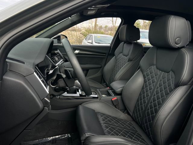 Used 2024 Audi SQ5 Prestige image 14
