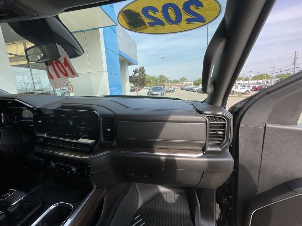 Certified 2024 Chevrolet Silverado 1500 RST w/ All Star Edition Plus AWD/4WD image 27