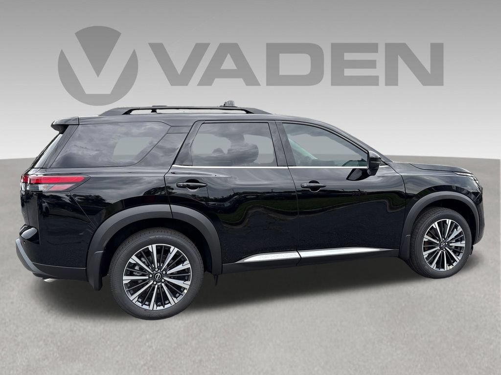 New 2026 Nissan Pathfinder Platinum FWD image 26