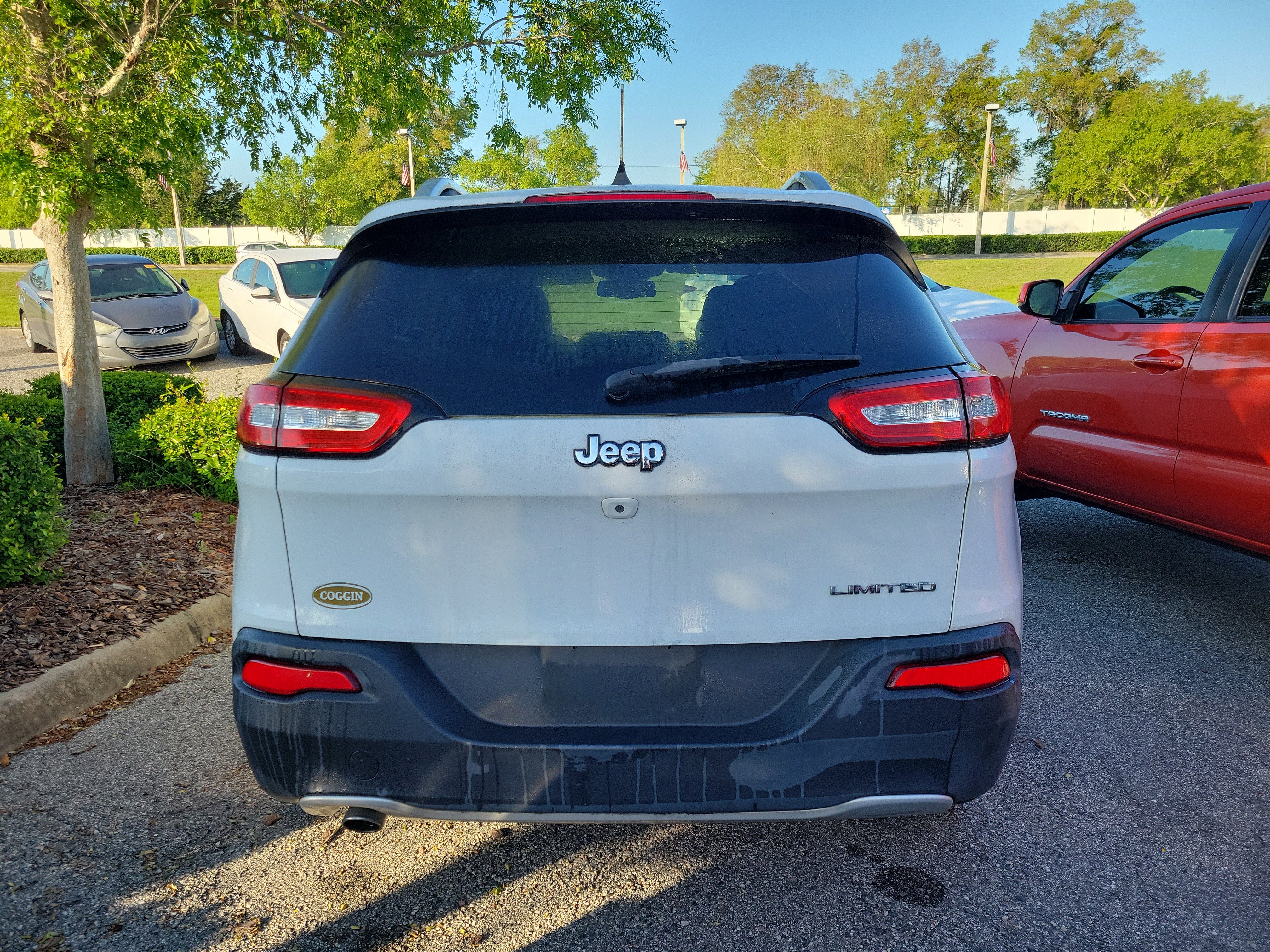 Used 2017 Jeep Cherokee Limited image 17
