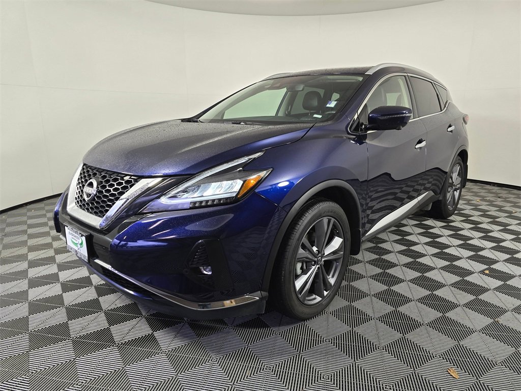 Used 2024 Nissan Murano Platinum image 3