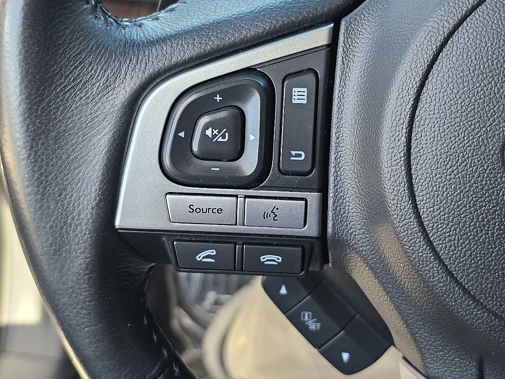 Used 2017 Subaru Outback 3.6R Limited w/ Popular Package #5 image 32