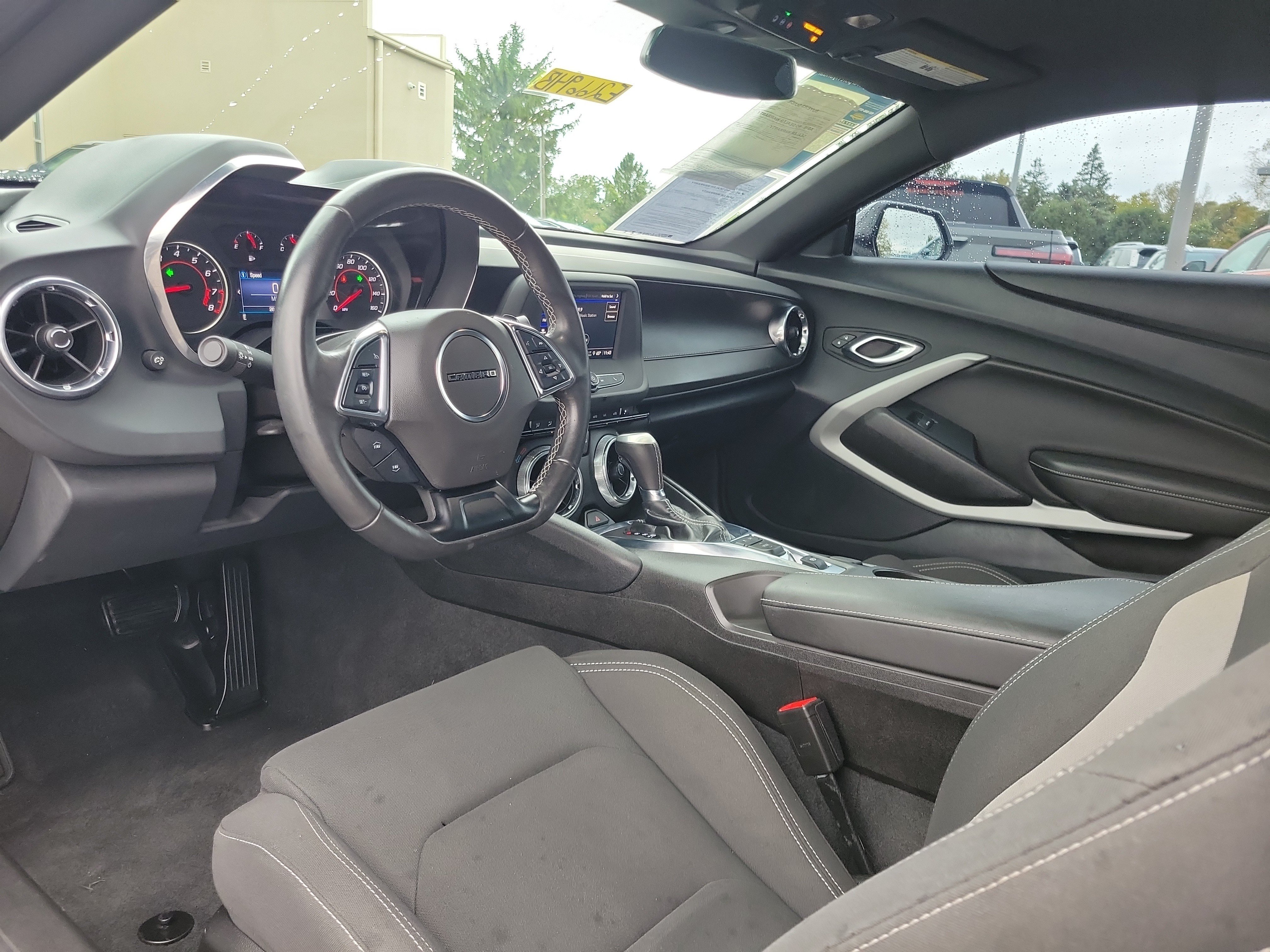 Used 2023 Chevrolet Camaro LT RWD image 15