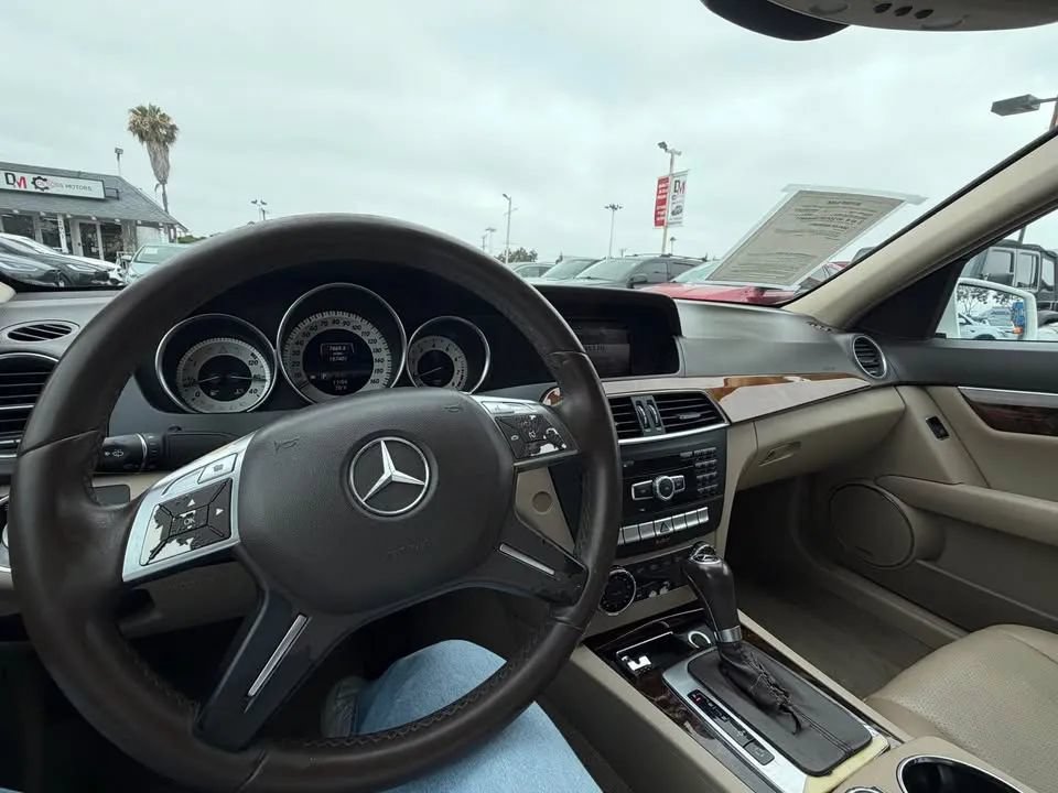 Used 2013 Mercedes-Benz C 250 Sedan image 6