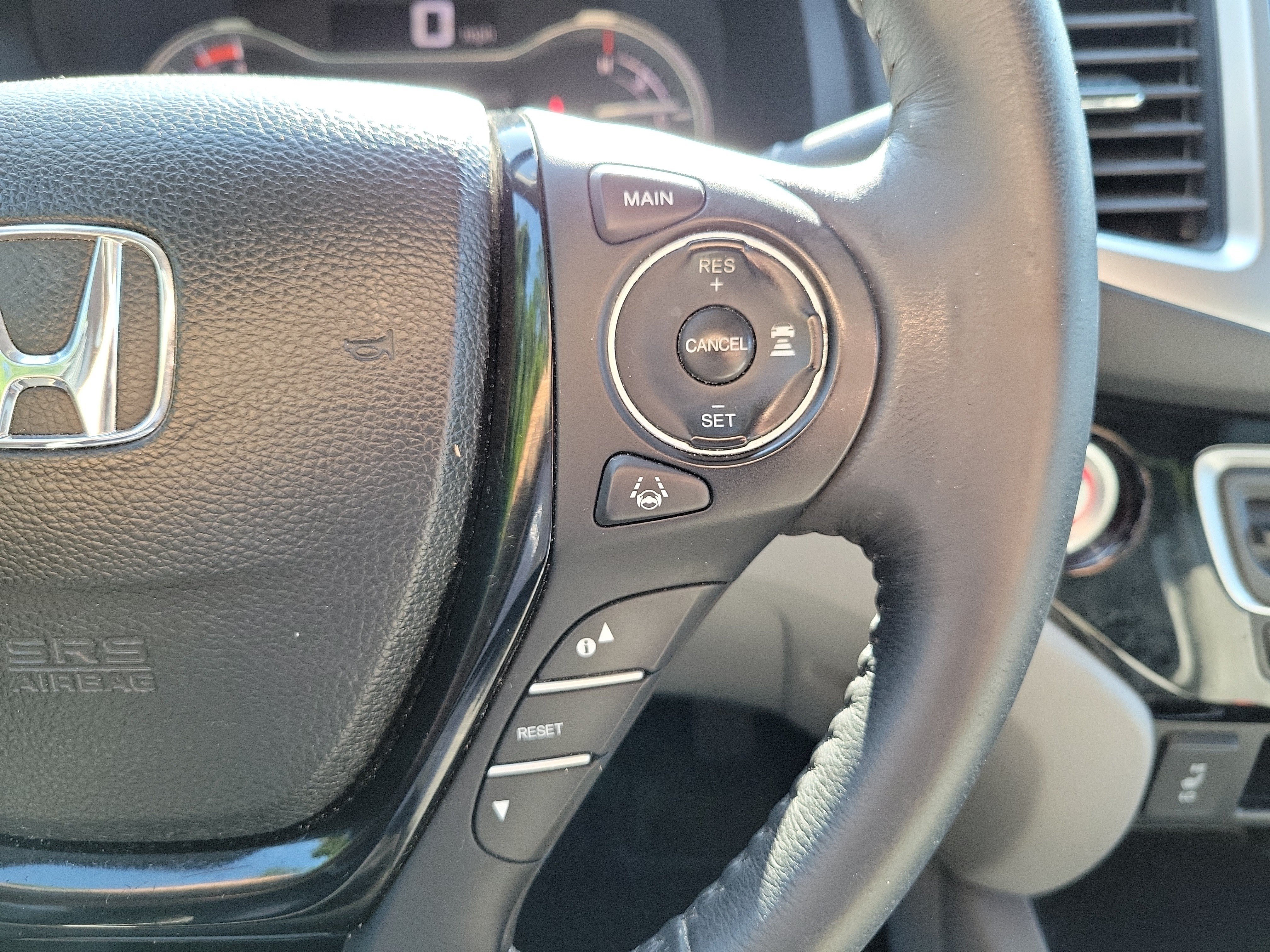 Used 2019 Honda Ridgeline RTL-E image 27