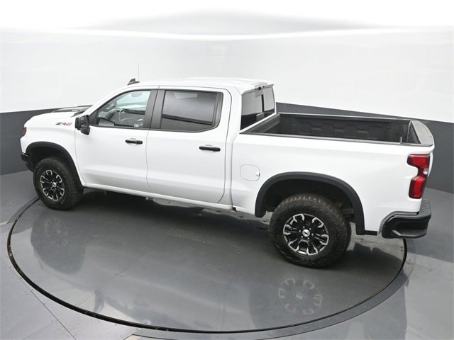 Used 2022 Chevrolet Silverado 1500 ZR2 image 40