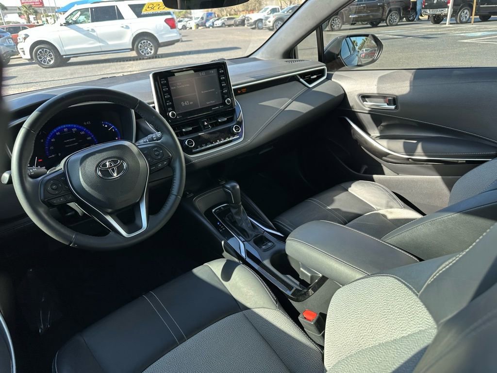 Used 2022 Toyota Corolla XSE FWD image 17