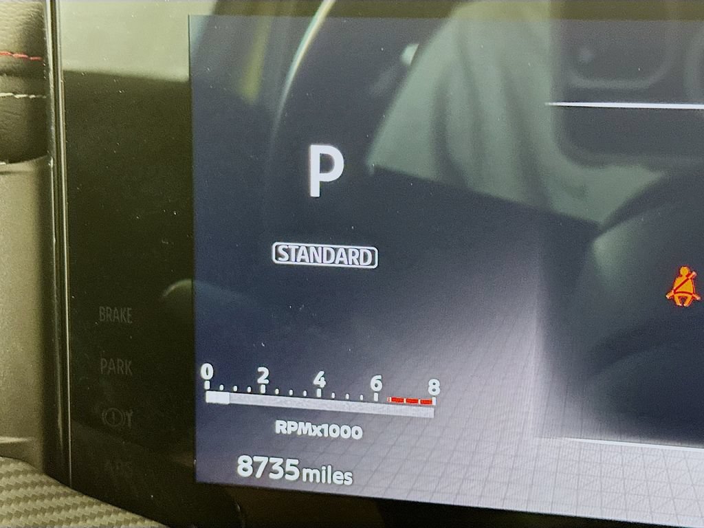 Certified 2025 Nissan Kicks SR FWD image 18