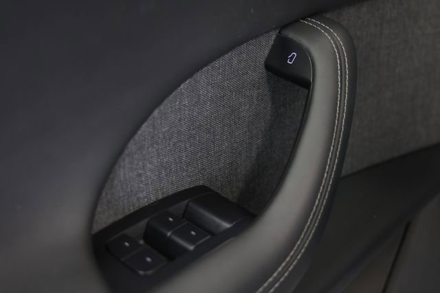 Used 2022 Tesla Model X AWD/4WD image 26