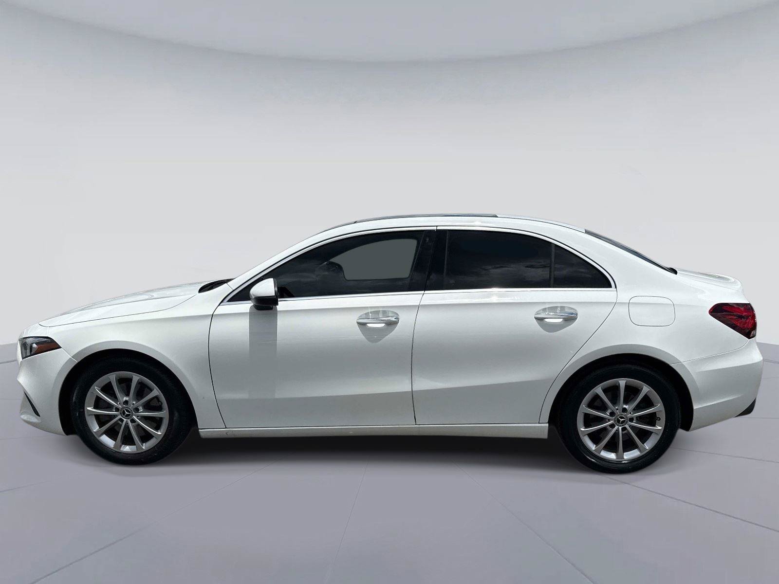 Used 2022 Mercedes-Benz A 220 image 7