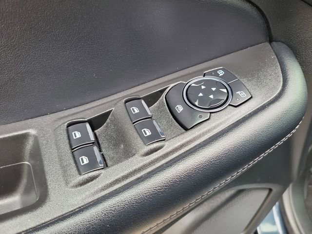 Used 2024 Ford Edge SE w/ Cargo Accessory Package AWD/4WD image 19