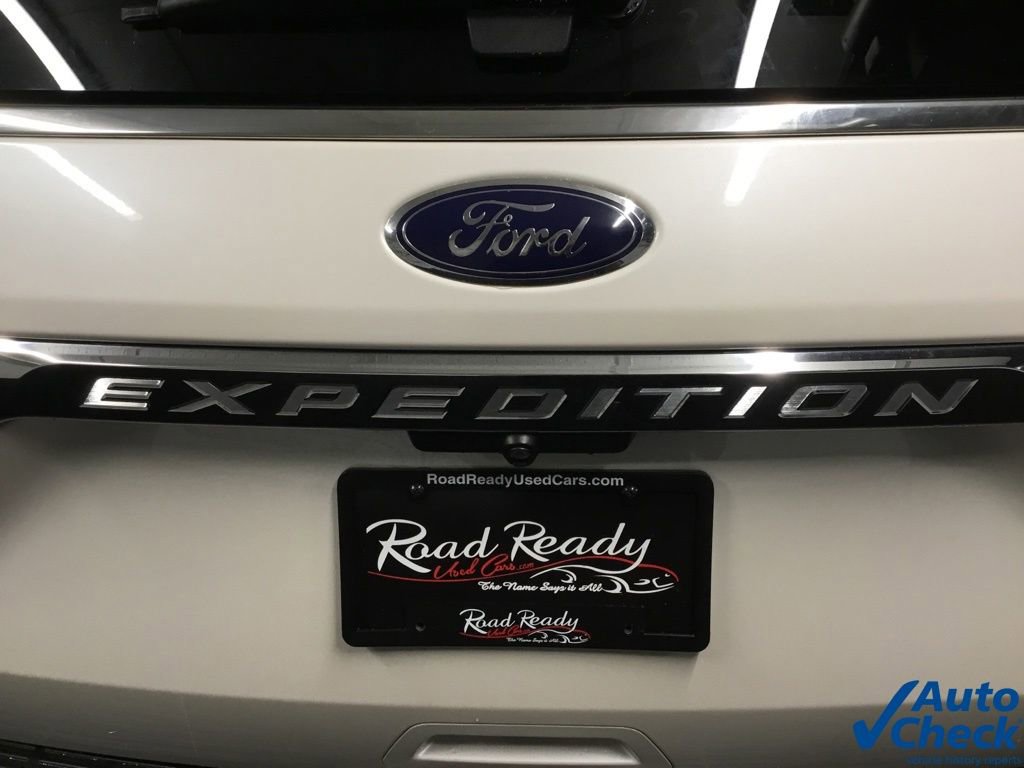 Used 2019 Ford Expedition Limited w/ Equipment Group 301A image 9