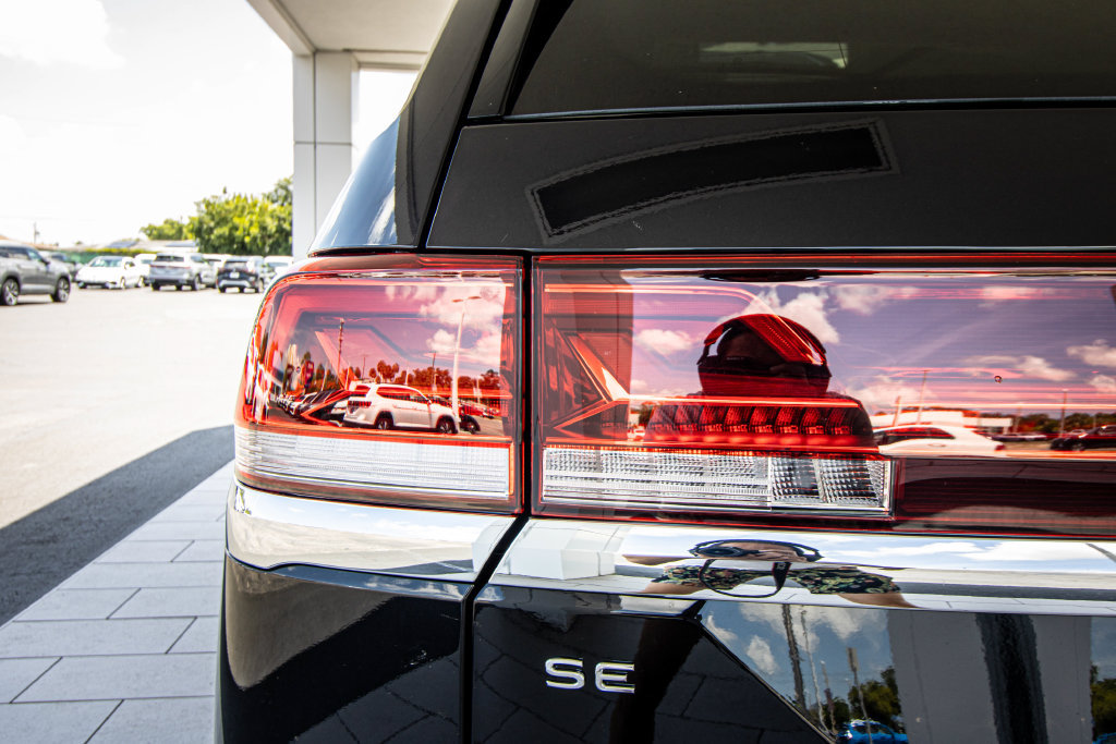 New 2026 Volkswagen Atlas SE FWD image 15