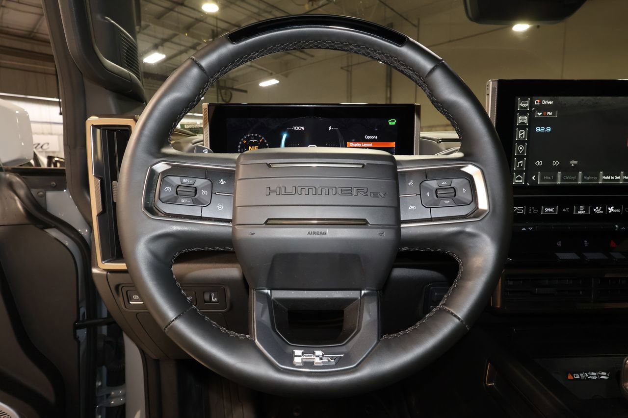 Certified 2025 GMC Hummer EV 2X image 10