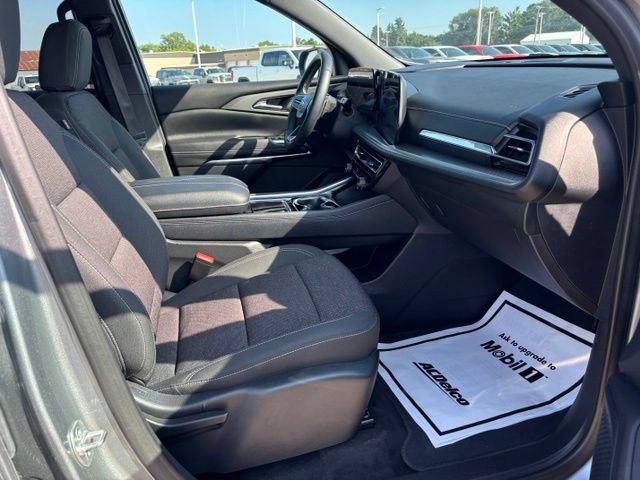 Certified 2024 Chevrolet Traverse LS AWD/4WD image 25