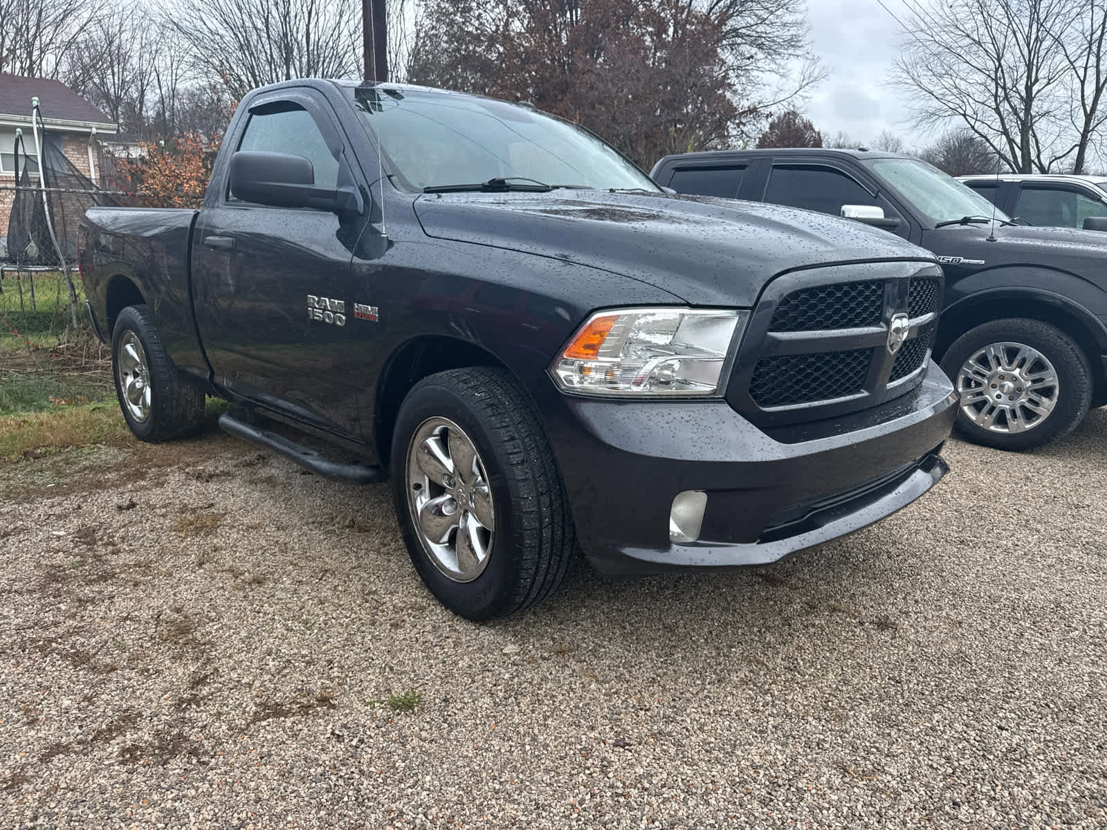 Used 2015 RAM 1500 Express image 11