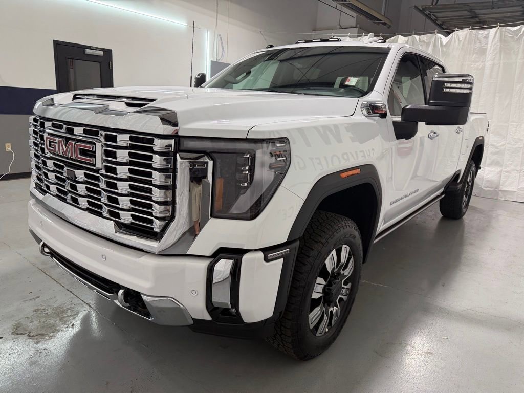 New 2026 GMC Sierra 2500 Denali w/ Denali Reserve Package AWD/4WD image 38