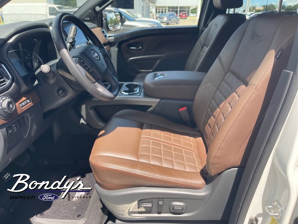 Used 2023 Nissan Titan Platinum Reserve w/ Moonroof Package AWD/4WD image 10