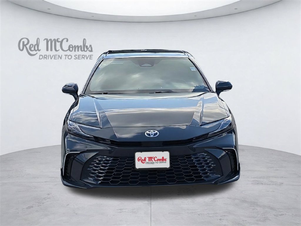 Used 2025 Toyota Camry XSE FWD image 8