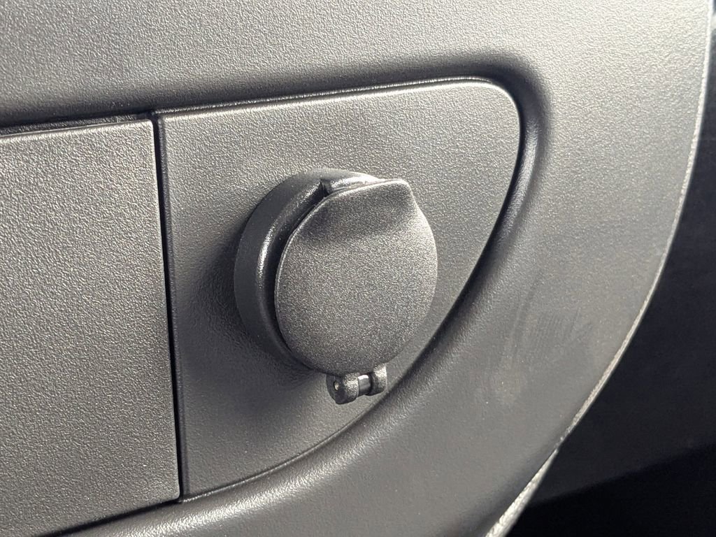 New 2025 Chevrolet Express 3500 LT w/ LT Preferred Equipment Group RWD image 22