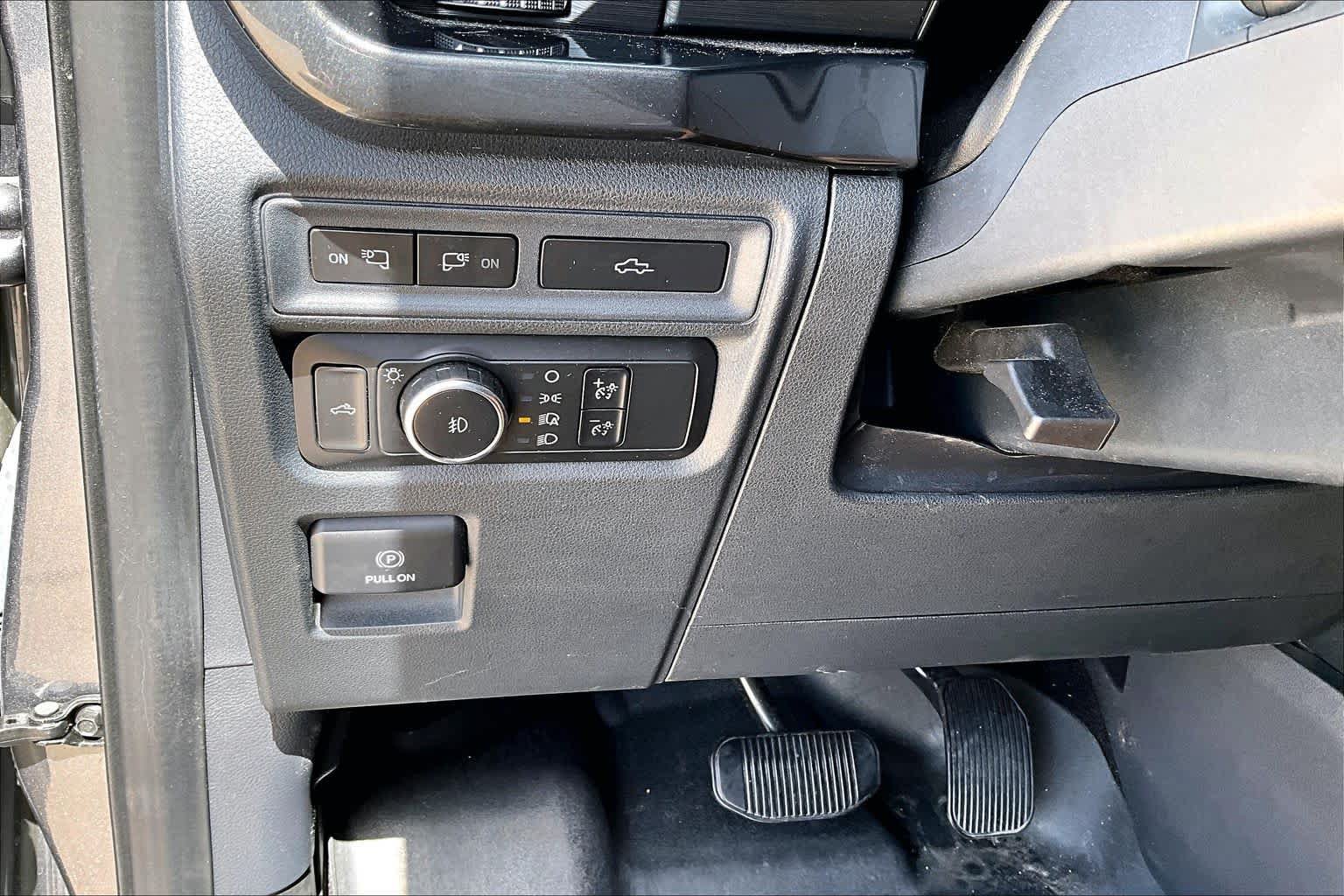 Used 2021 Ford F150 XLT w/ Equipment Group 302A High AWD/4WD image 31