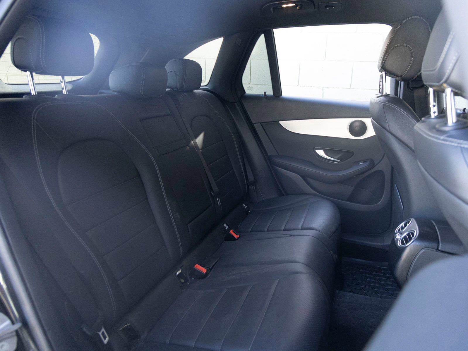 Used 2021 Mercedes-Benz GLC 300 image 22