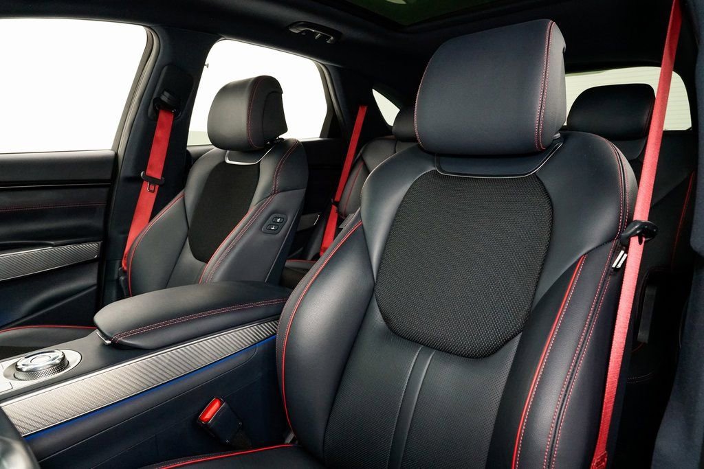 Used 2024 Genesis GV70 3.5T Sport image 9