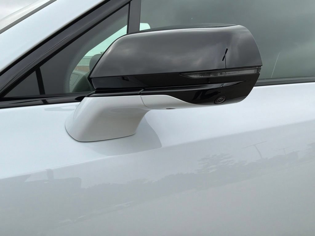 New 2027 Cadillac Vistiq Sport AWD/4WD image 15