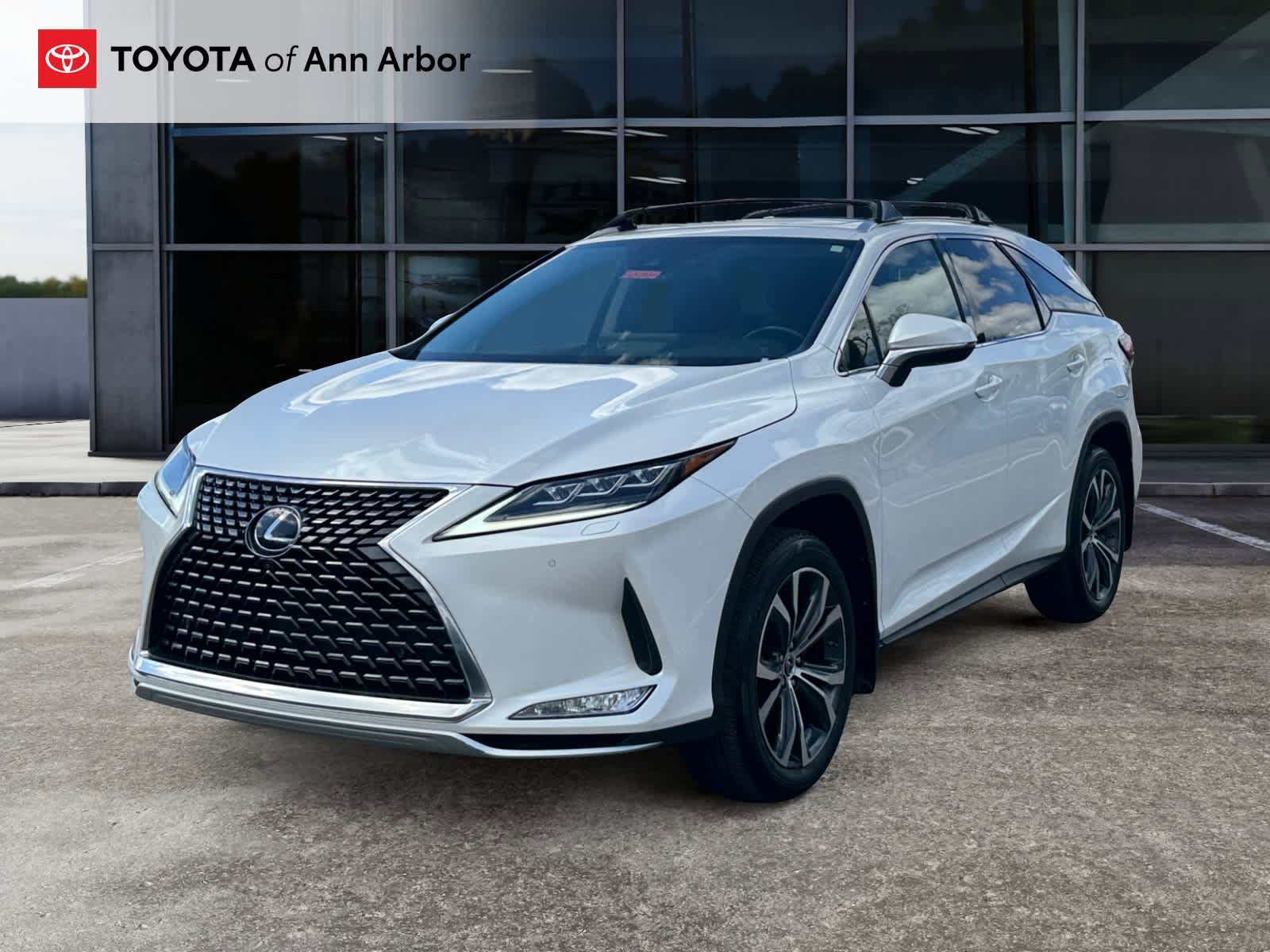 Used 2022 Lexus RX 350L Premium w/ Premium Package AWD/4WD image 9