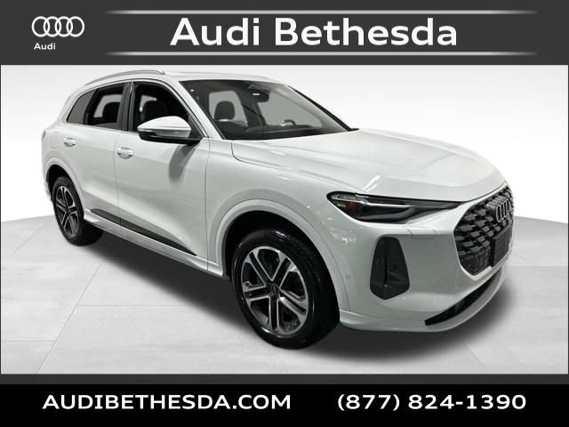 Certified 2025 Audi Q5 Premium w/ Premium Plus