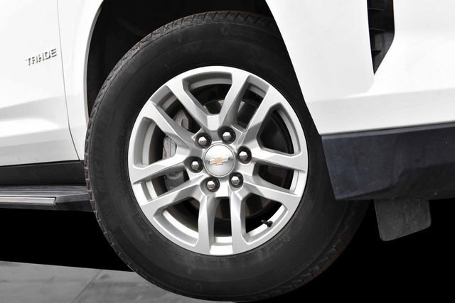 Used 2024 Chevrolet Tahoe LT image 3