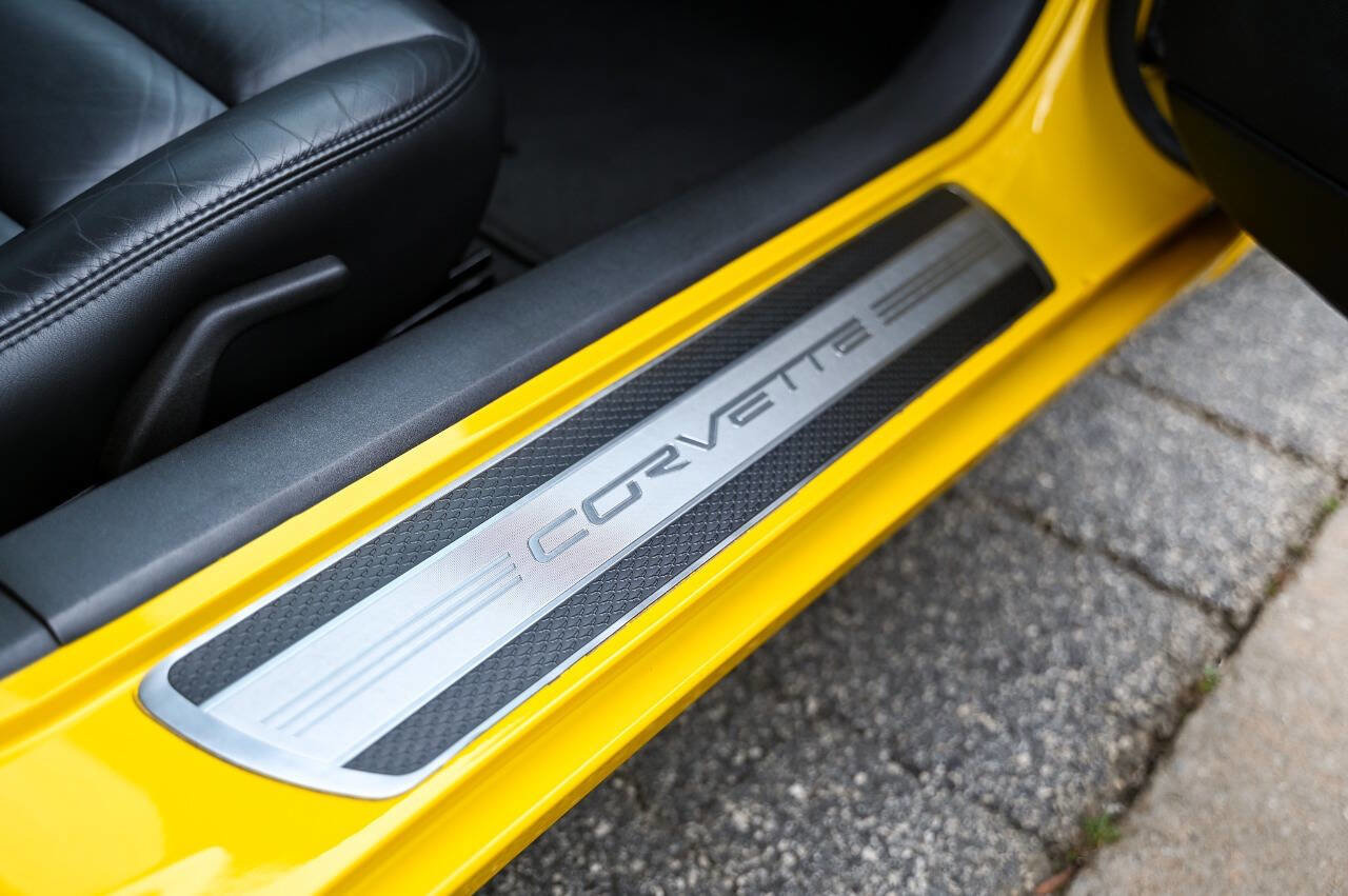 Used 2010 Chevrolet Corvette Grand Sport image 98