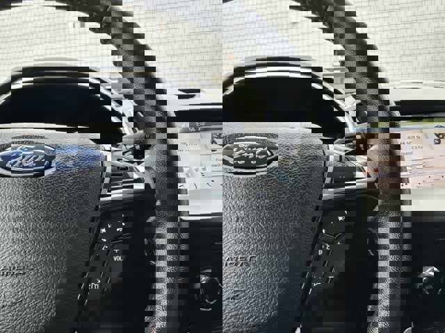 Used 2019 Ford Edge SEL w/ Equipment Group 201A image 23