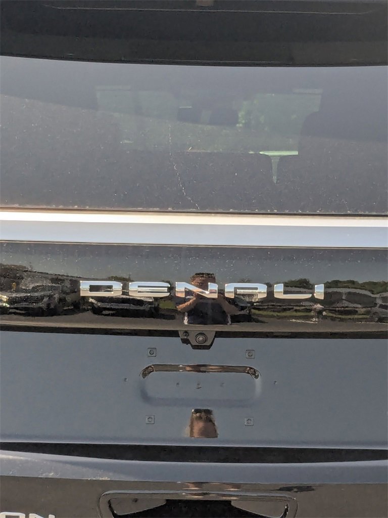 New 2025 GMC Yukon XL Denali w/ Sun & Power Step Package image 26