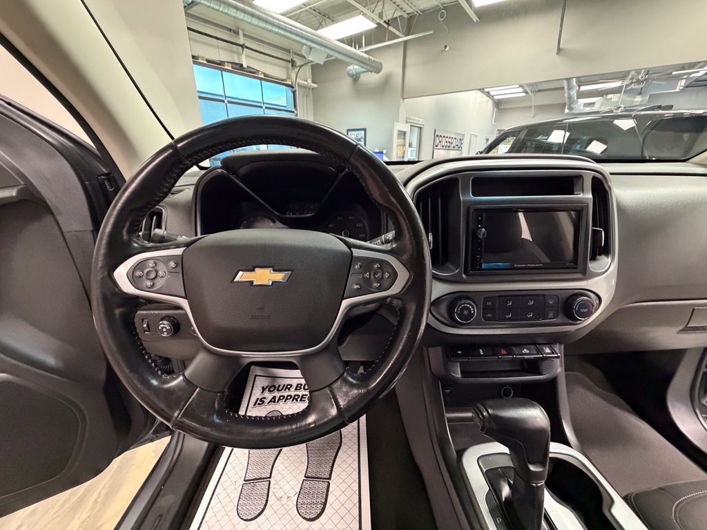 Used 2018 Chevrolet Colorado LT w/ LT Convenience Package AWD/4WD image 9