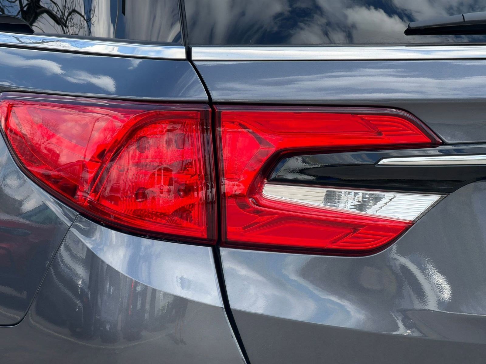 Used 2023 Honda Odyssey EX-L image 12