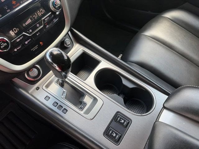 Used 2023 Nissan Murano SV w/ SV Midnight Edition Package FWD image 25