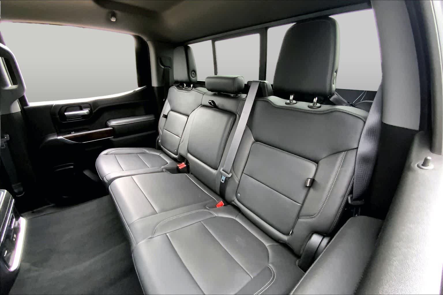 Used 2020 GMC Sierra 1500 SLT RWD image 20