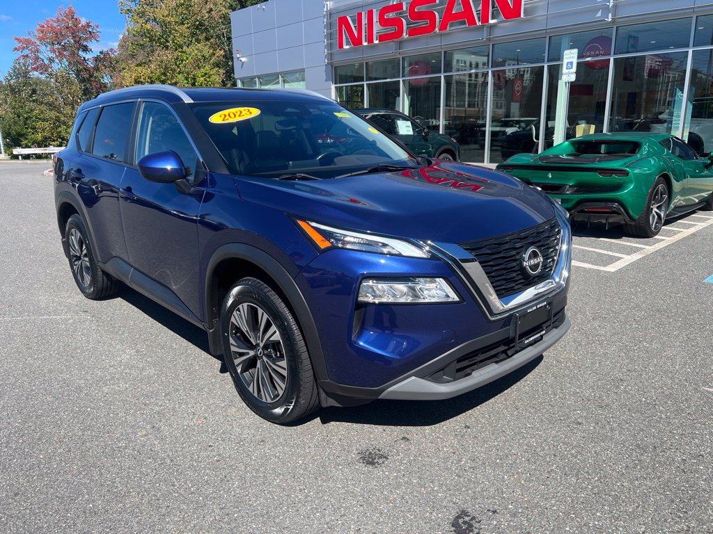 Used 2023 Nissan Rogue SV w/ SV Premium B Package