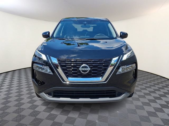 Used 2023 Nissan Rogue SV FWD image 2