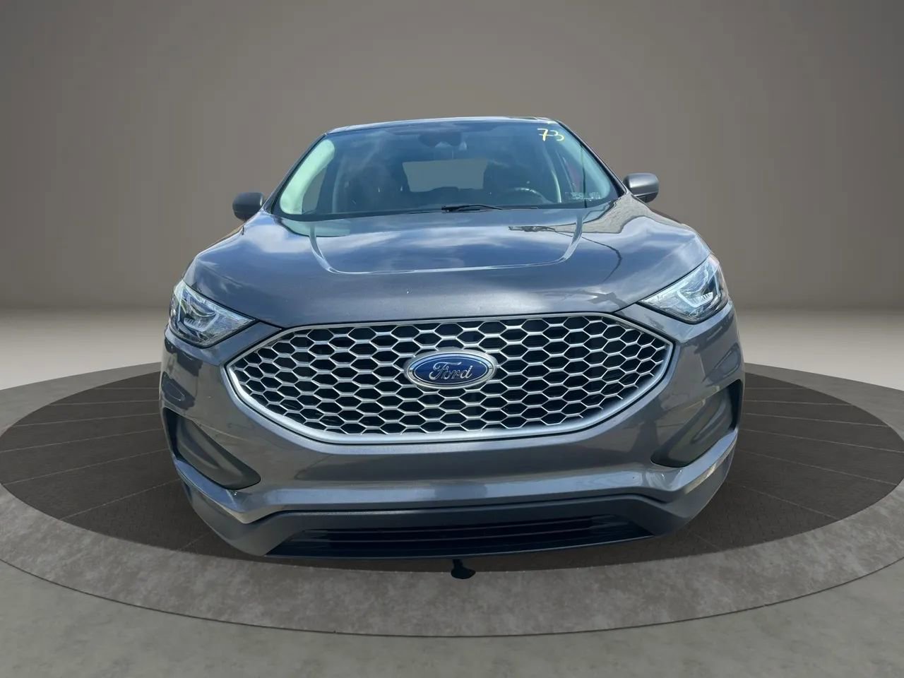 Used 2023 Ford Edge SE AWD/4WD image 2