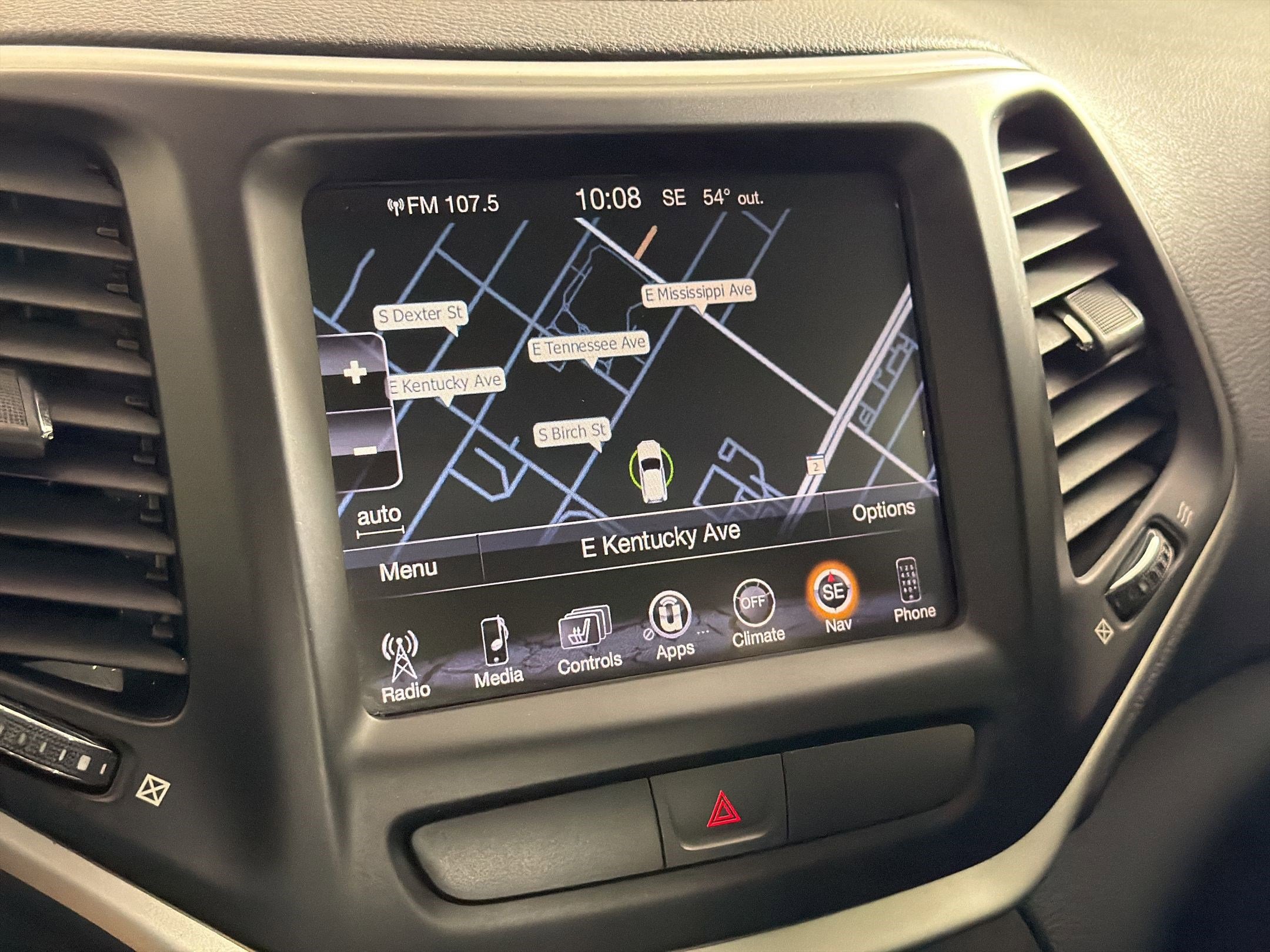 Used 2016 Jeep Cherokee Trailhawk w/ Cold Weather Group image 24