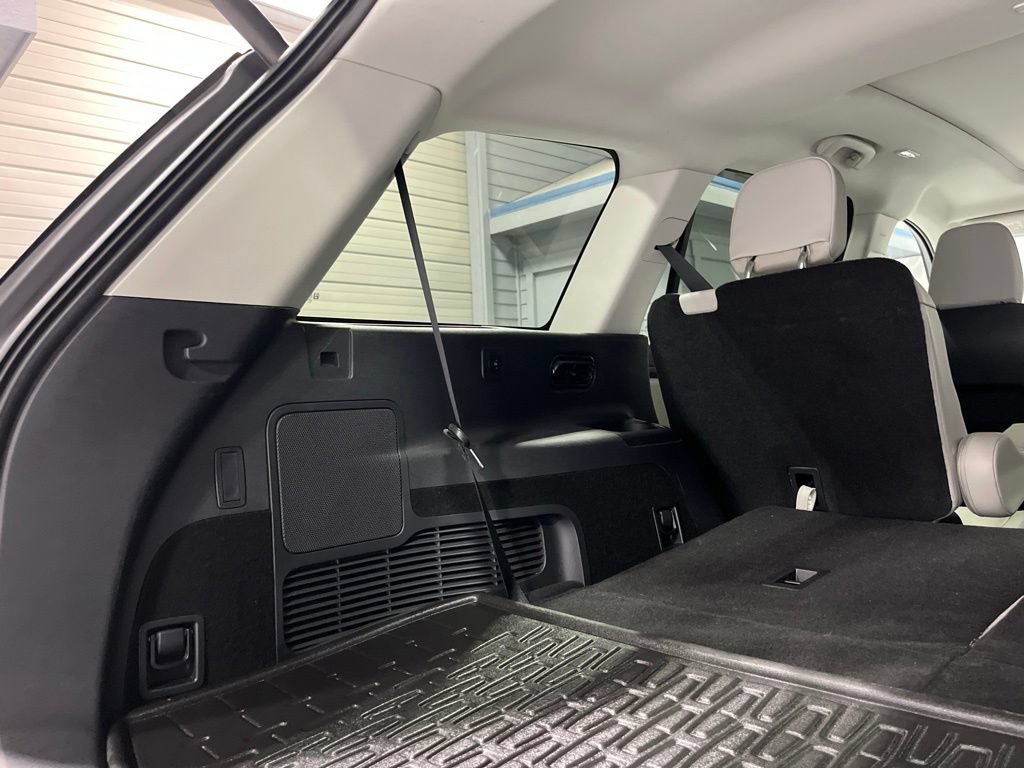 Used 2025 Lincoln Aviator AWD w/ Jet Appearance Package image 44