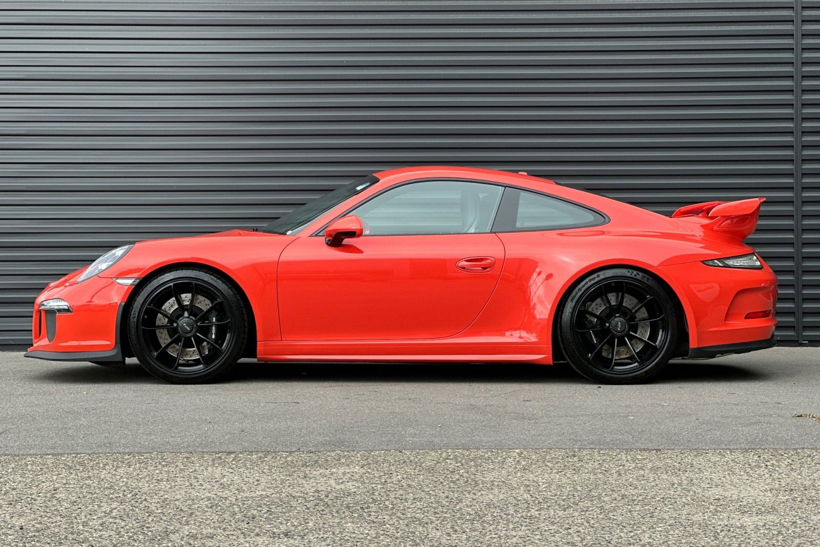 Used 2016 Porsche 911 GT3 image 2