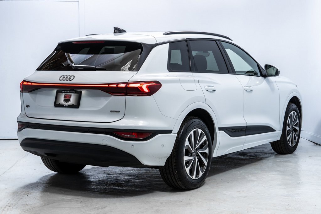 Used 2025 Audi Q6 e-tron Premium w/ Convenience Package image 7